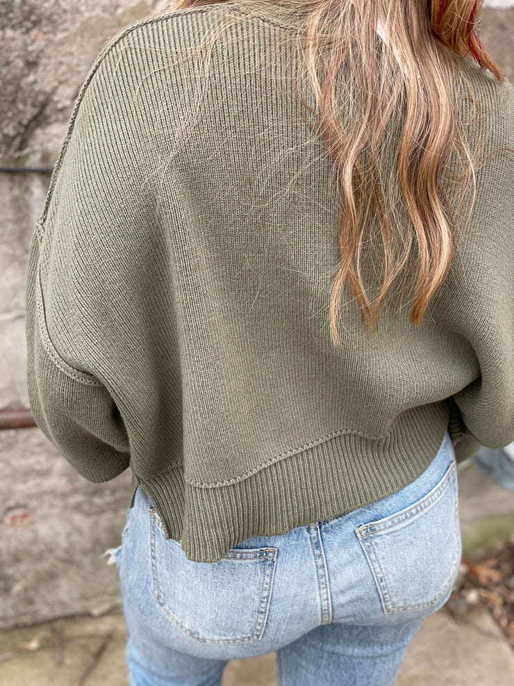 Ireland Oversized Cropped Sweater - Olive