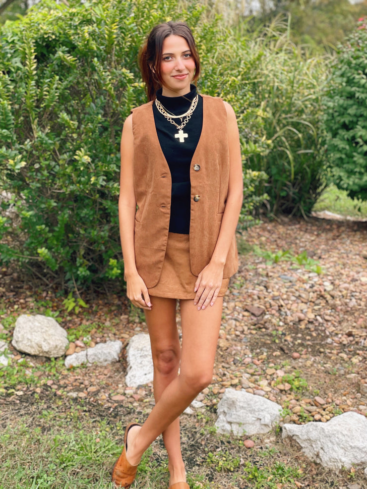 Chic High-waisted Suede Skort-Brown