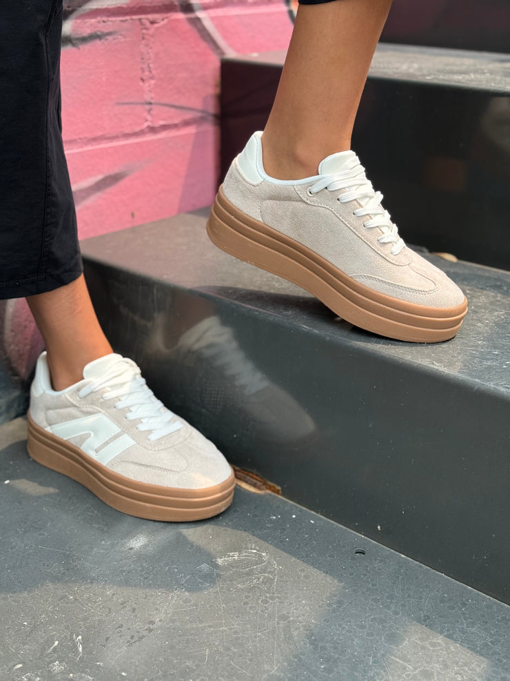 JC Sneaker