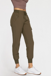 High-Waisted Active Joggers with Pockets- Green