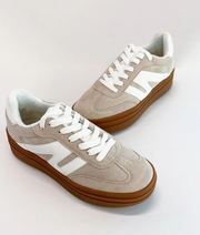 JC Sneaker
