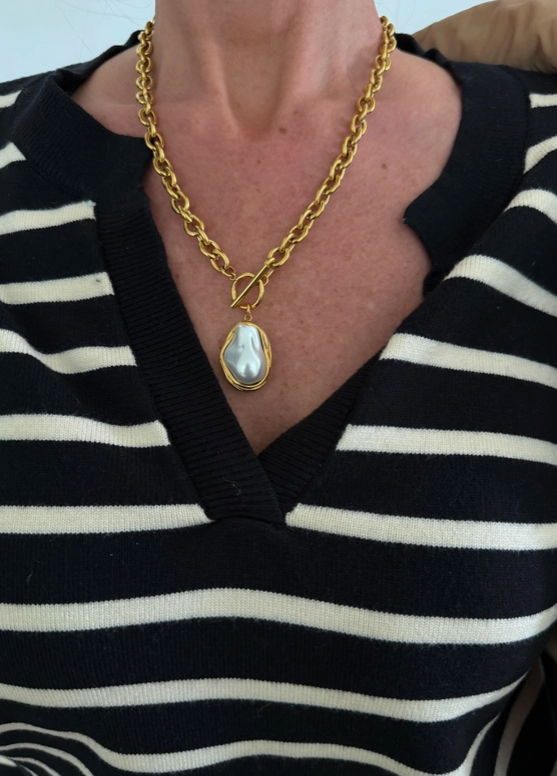 Chan-Sutt Pearls- Gold Pearl Necklace