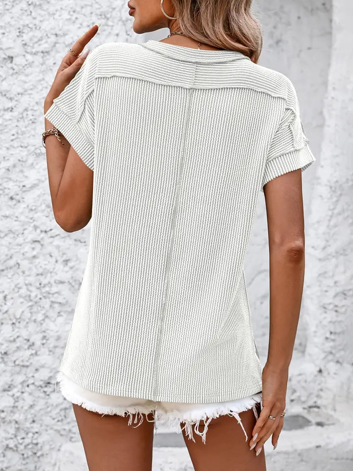 Backstitch Textured Tee - Green