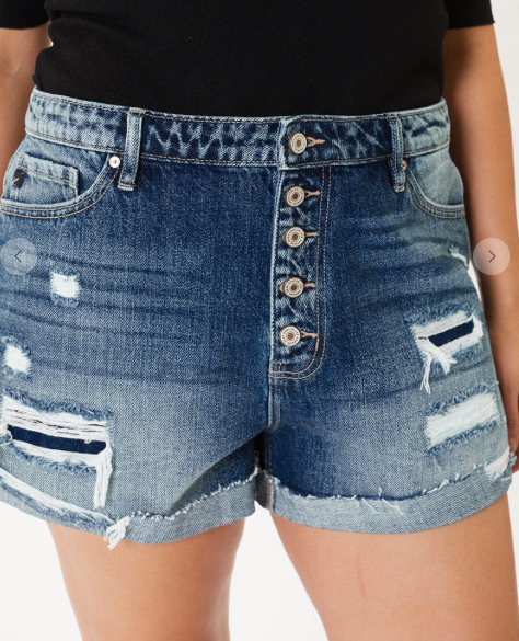 KanCan Distressed Short (Extended Sizes)